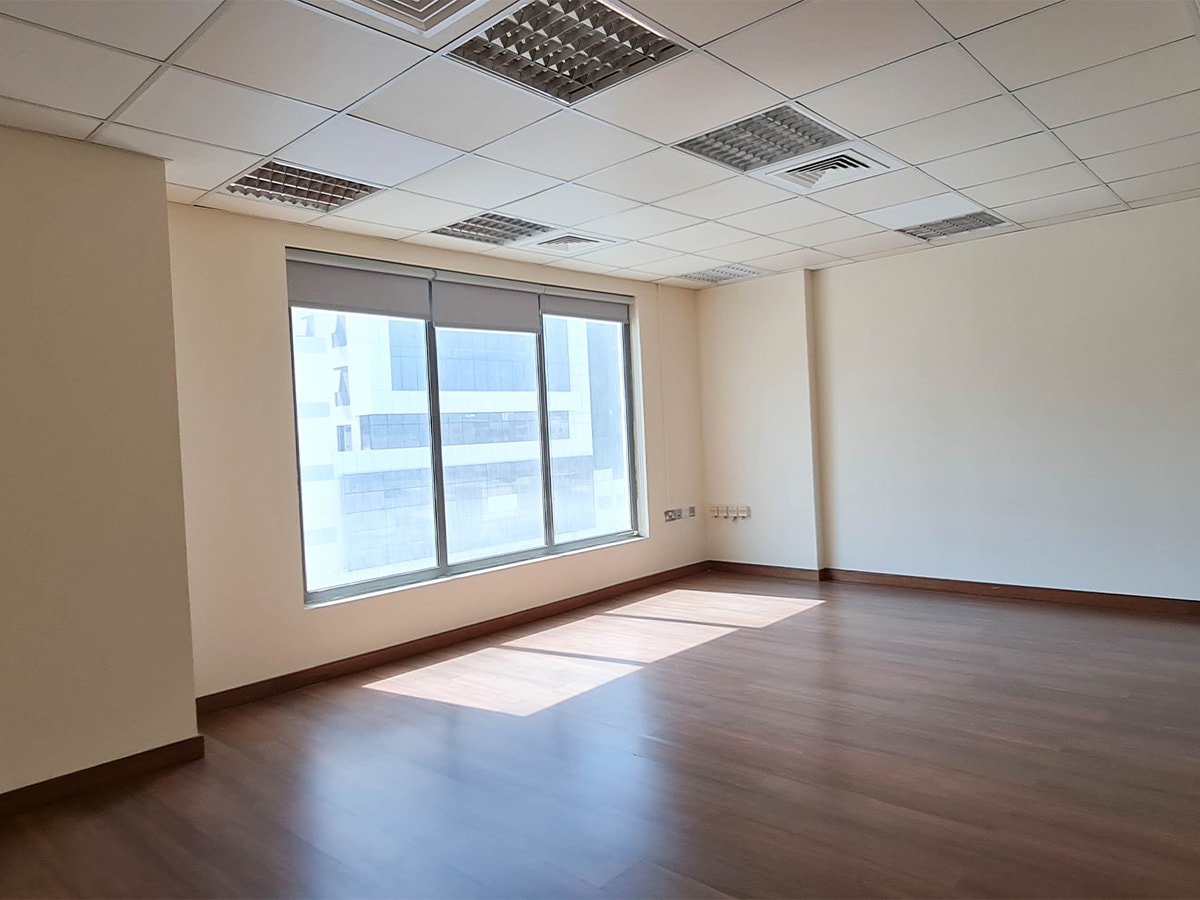 House me|Offices for Rent in Seef Area  