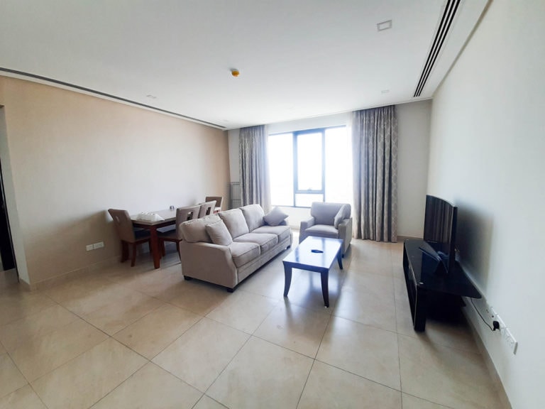 House Me Flat For Rent In Amwaj