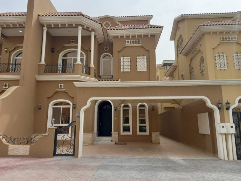 Villa For Rent In Janabiya