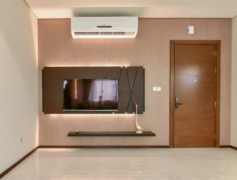 Luxury 3 Bedrooms Apartment for Sale in Sanad Area