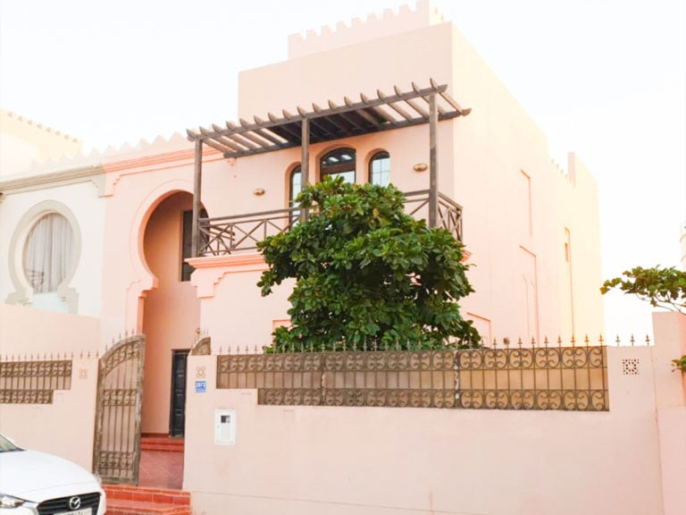 Luxury Villa for Sale in Al Areen Available now