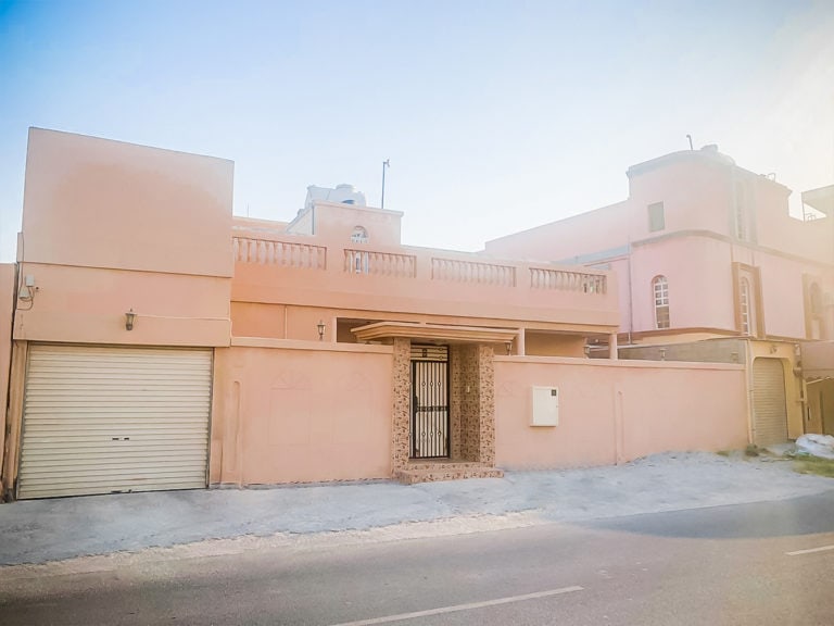 Villa for Sale in Janabiyah