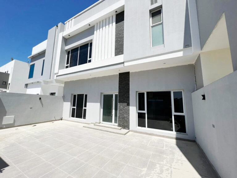 Brand New Villa for Sale in Durrat Al Muharraq
