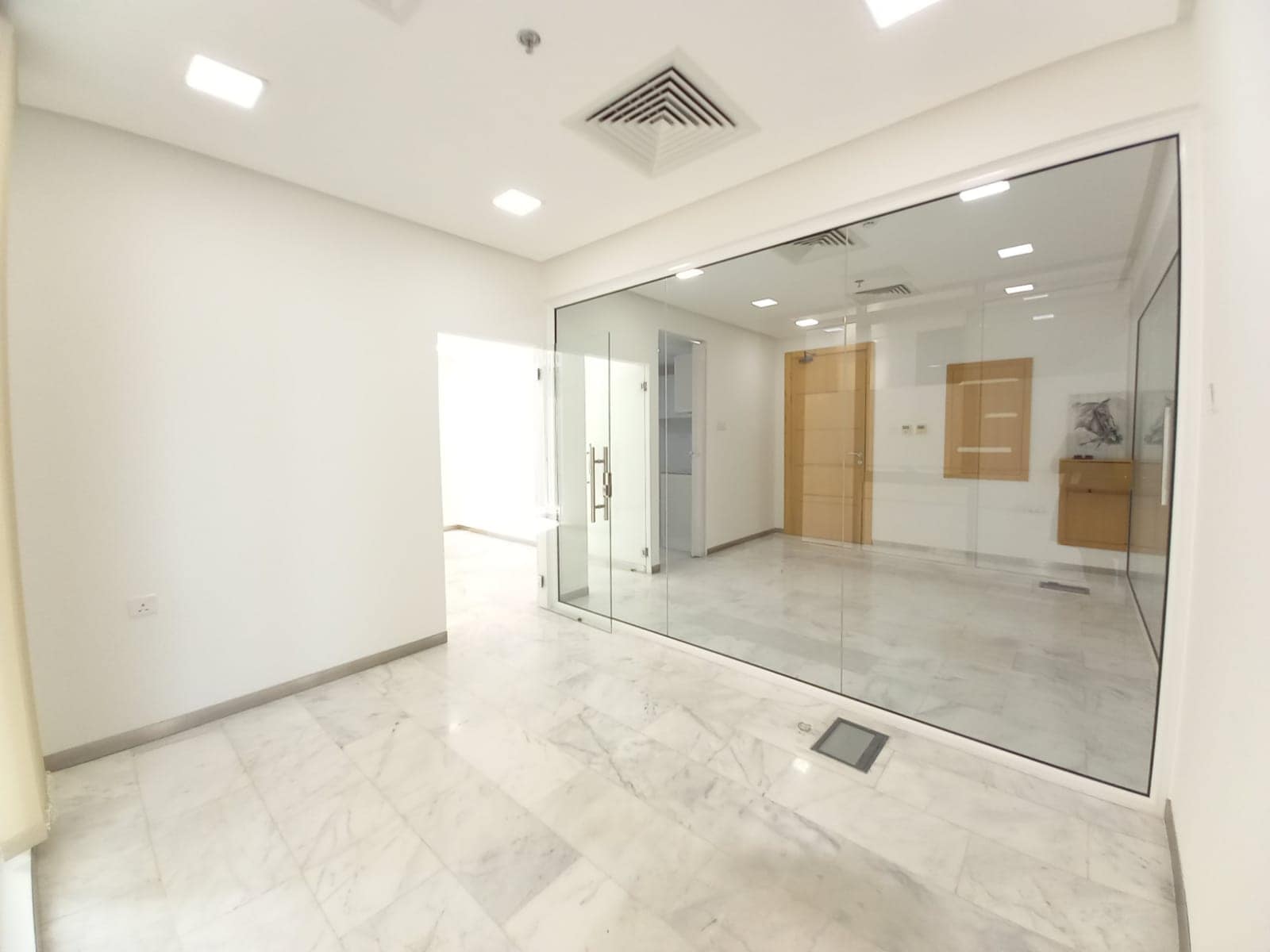 Luxury Offices for Rent in Seef Area