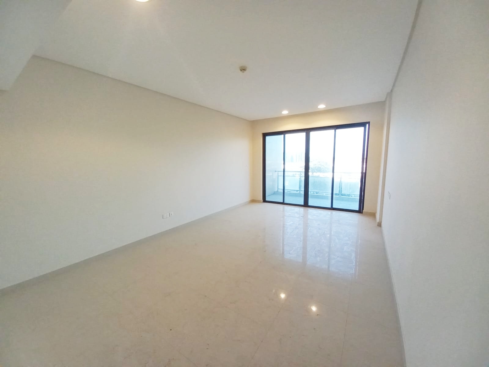 Apartment for Sale in Reef Island | Balcony - House me