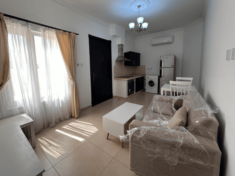 1 Bedroom Flat for Rent in Saar | 24H Security