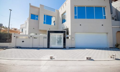 VILLA FOR SALE IN BU QUWAH