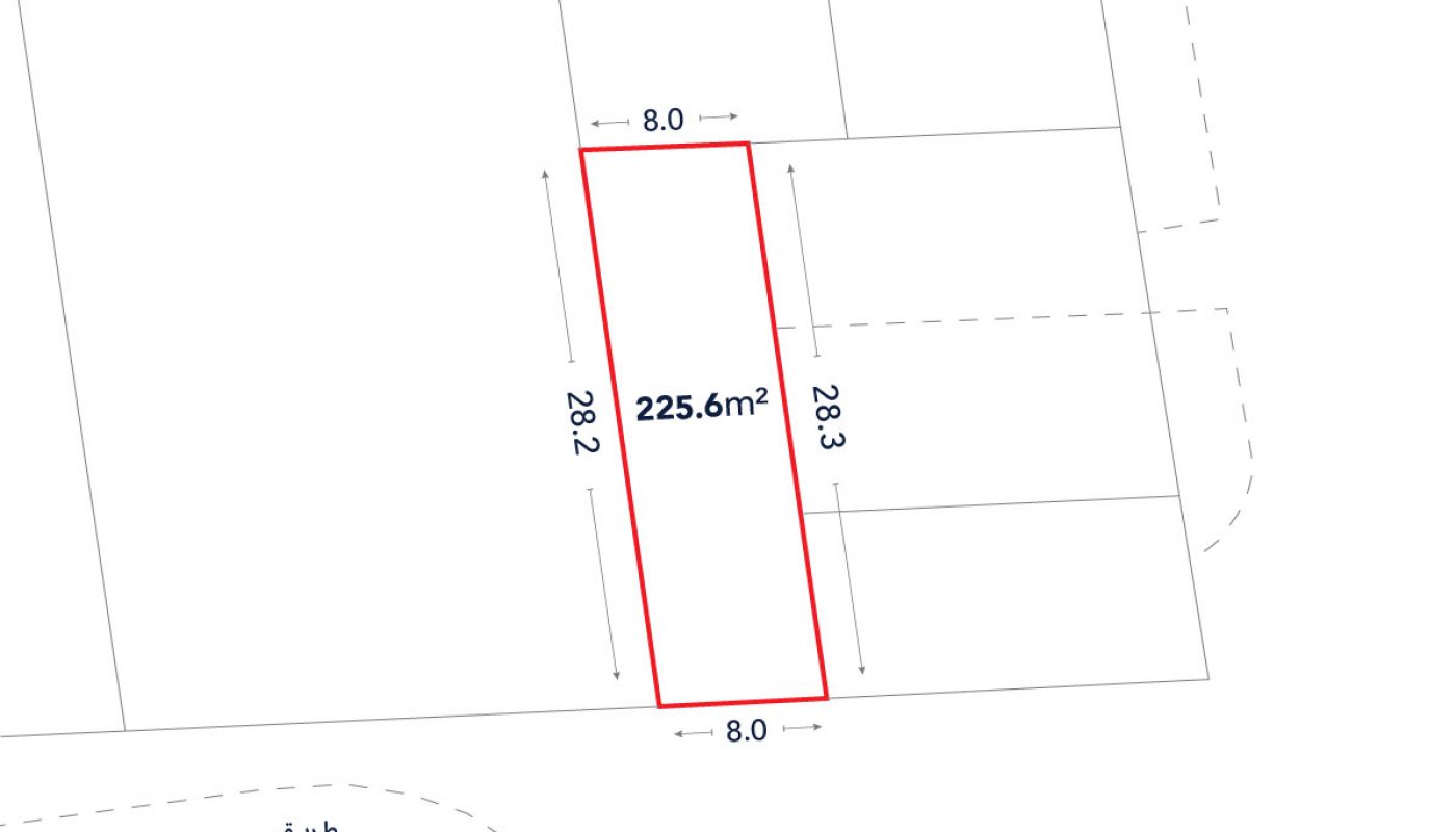A rectangular plot is outlined in red, measuring 225.6 square meters, with width 8.0 meters and length about 28.2–28.3 meters, adjacent to a road labeled “طريق”.