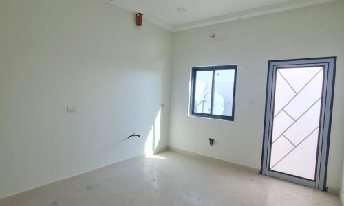 2 bhk flat for sale in sahibganj, bangalore in a stunning location.