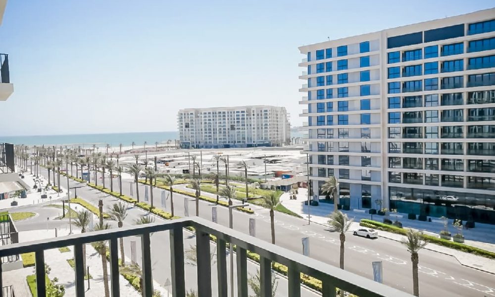 House me Apartment in Marassi Boulevard View