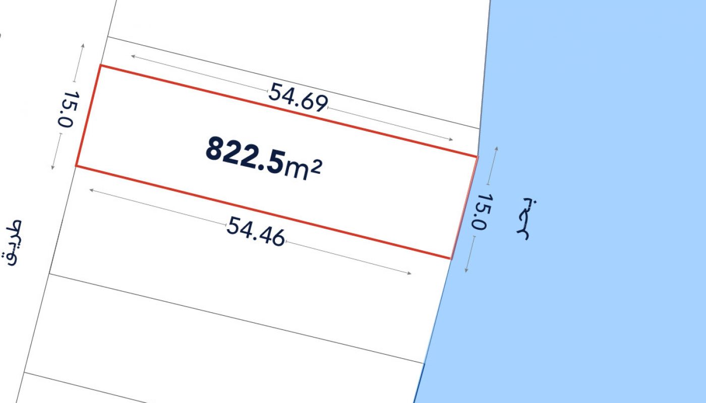 A rectangular plot of land measuring 822.5 square meters borders water on one side and a road on another, with side lengths labeled in meters.