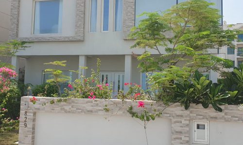 House me Villa for Sale in Amwaj Area