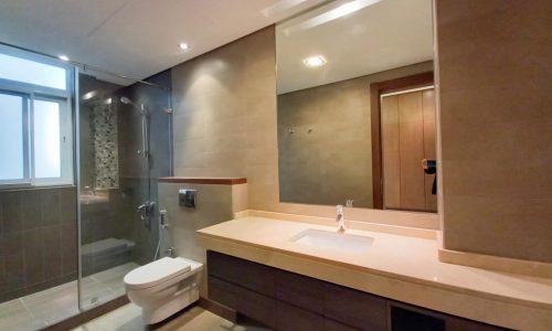 Private Luxury Villa with Glass Shower and Sink in Saar.