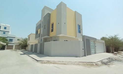 Villa for Sale in Karranah