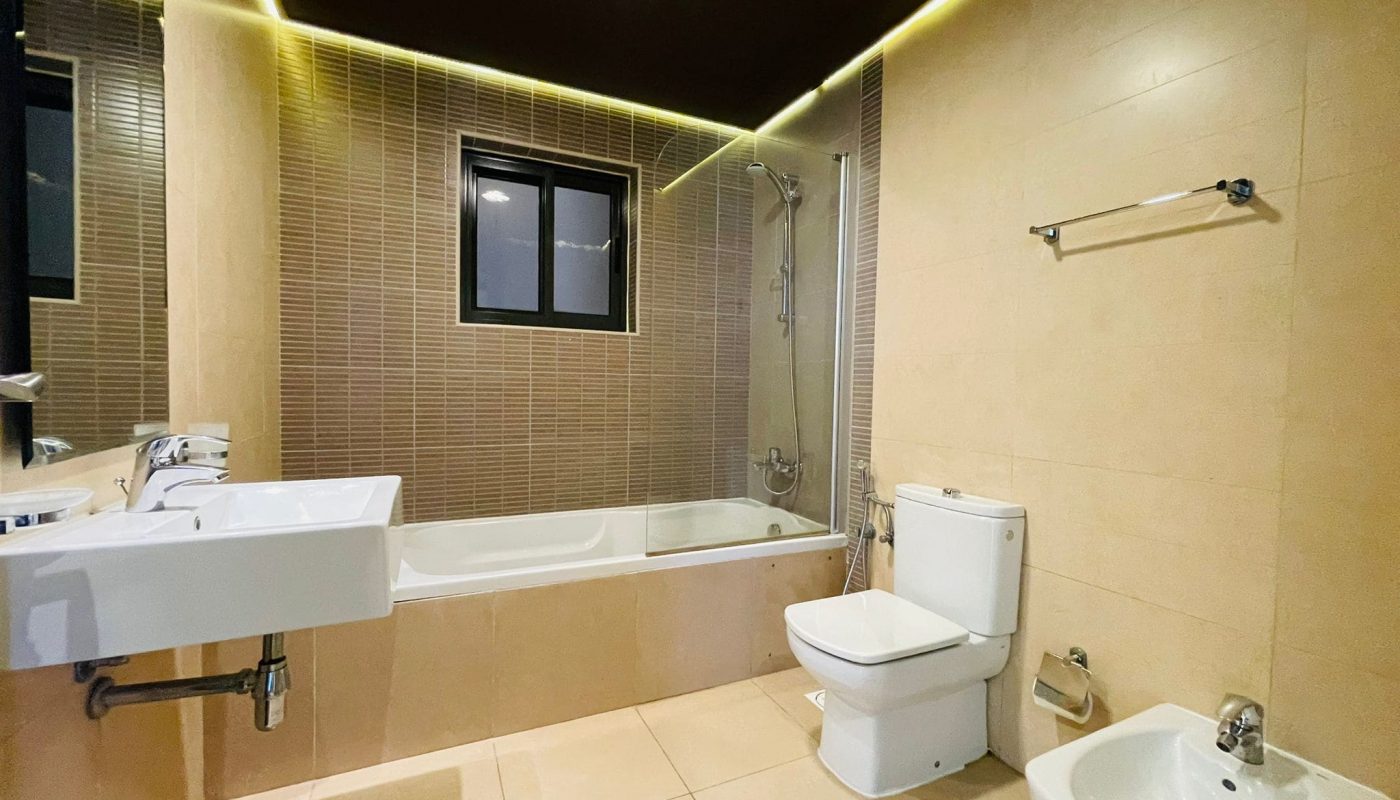 WhatsApp Image 2024-04-27 at 1.21.17 PM (3)