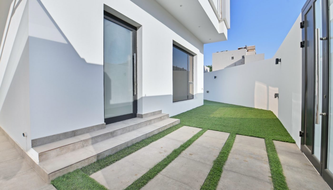 WhatsApp-Image-2025-11-03-at-13.07.47_9b49f98f