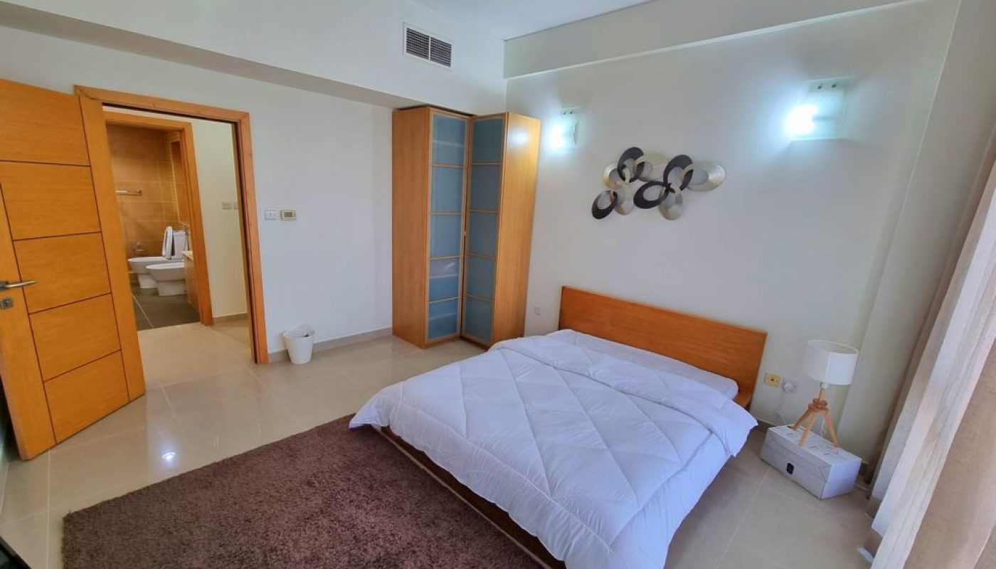 Immaculate 2BR Apartment for Sale in Amwaj Island.