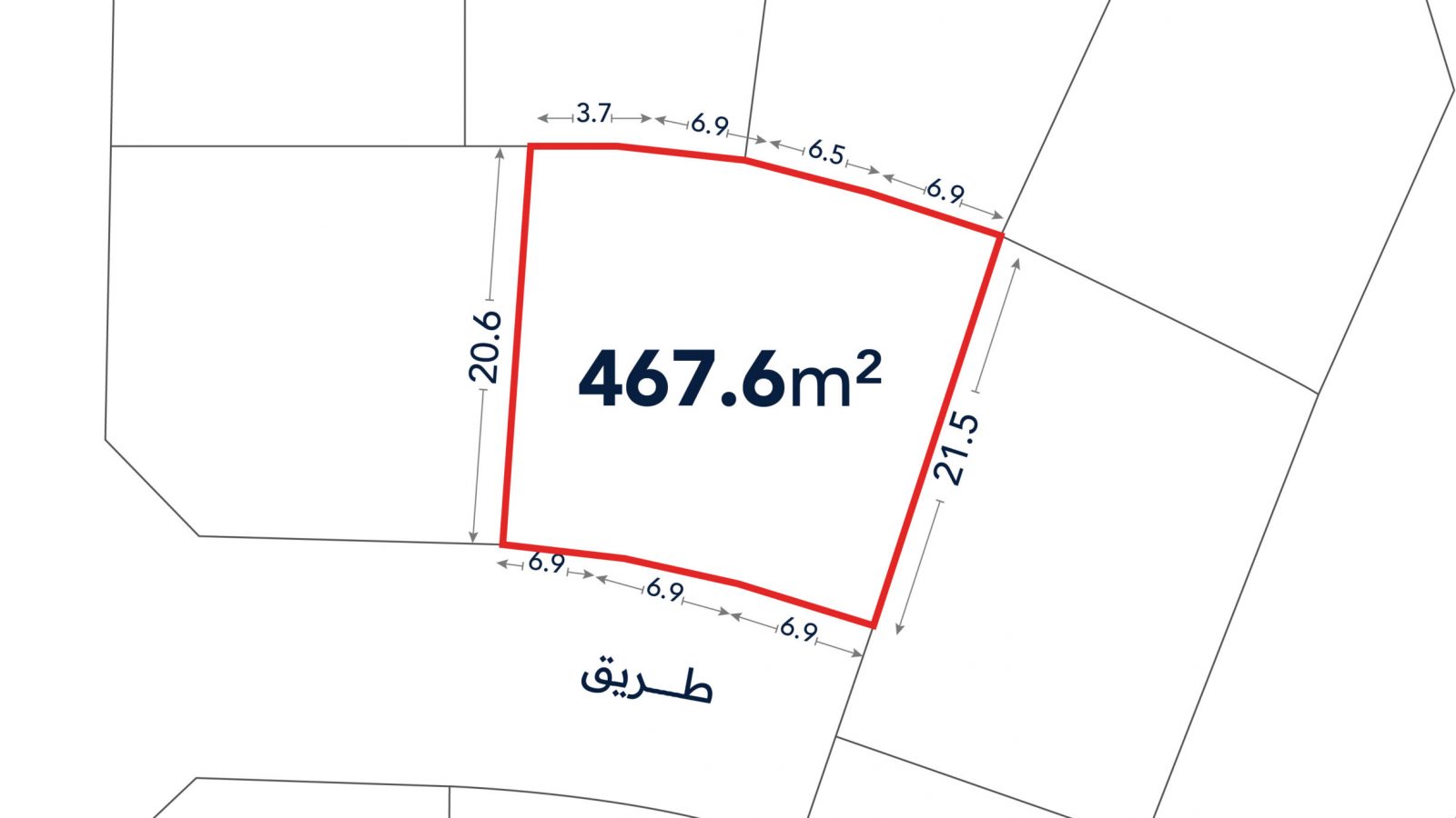 A plot of land measuring 467.6 square meters is outlined in red, with side lengths labeled in meters and adjacent roads and plots visible.
