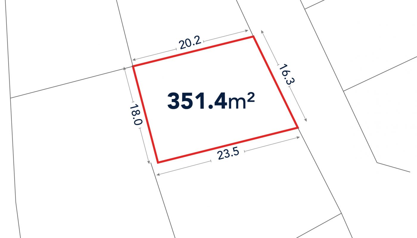 Diagram of a rectangular plot of land measuring 351.4 square meters, with side lengths labeled as 20.2m, 16.3m, 18.0m, and 23.5m.