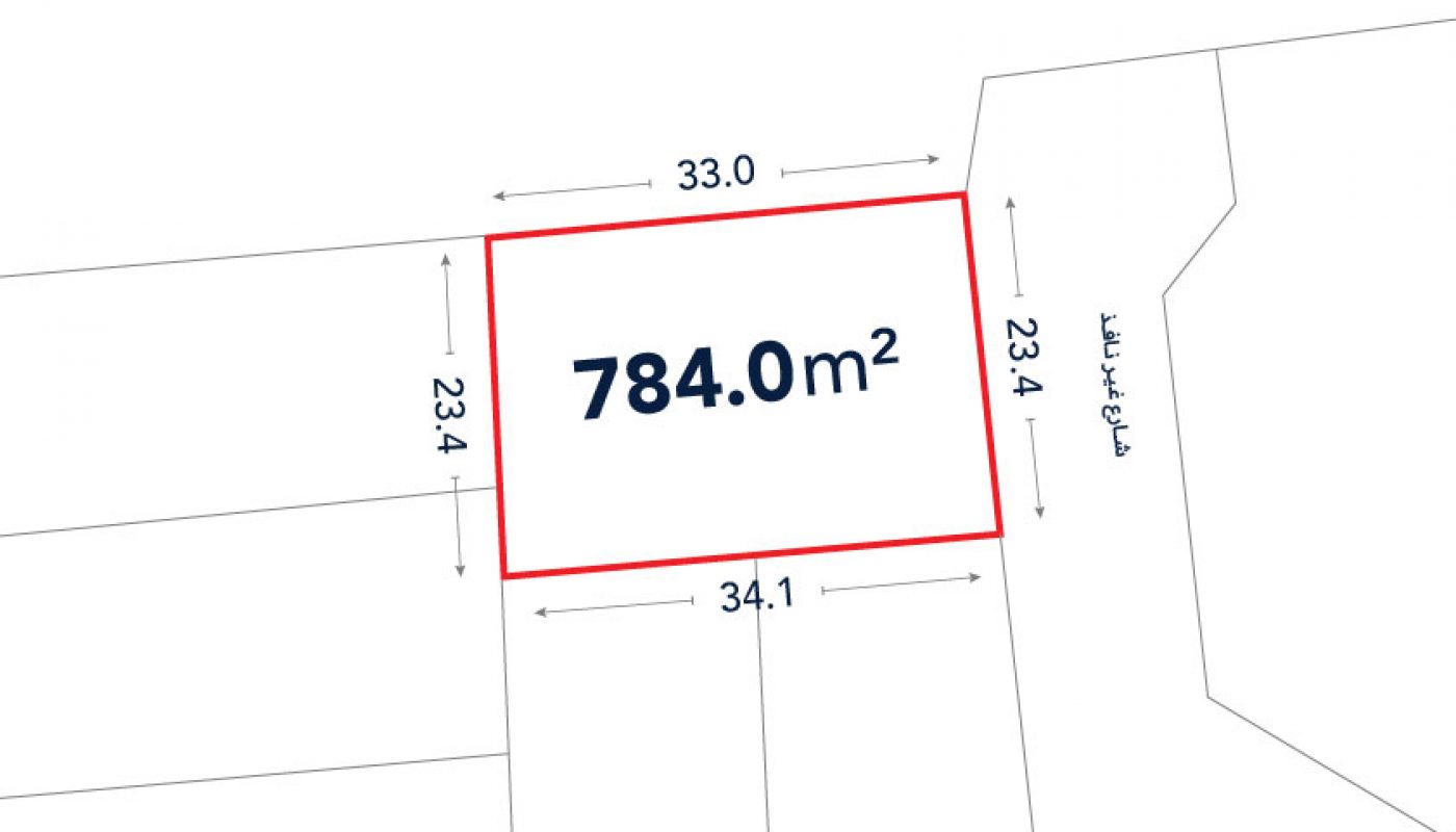 A rectangular plot outlined in red labeled 784.0 m² with side lengths 33.0 m, 23.4 m, 34.1 m, and 23.4 m, bordered by a street on one side.
