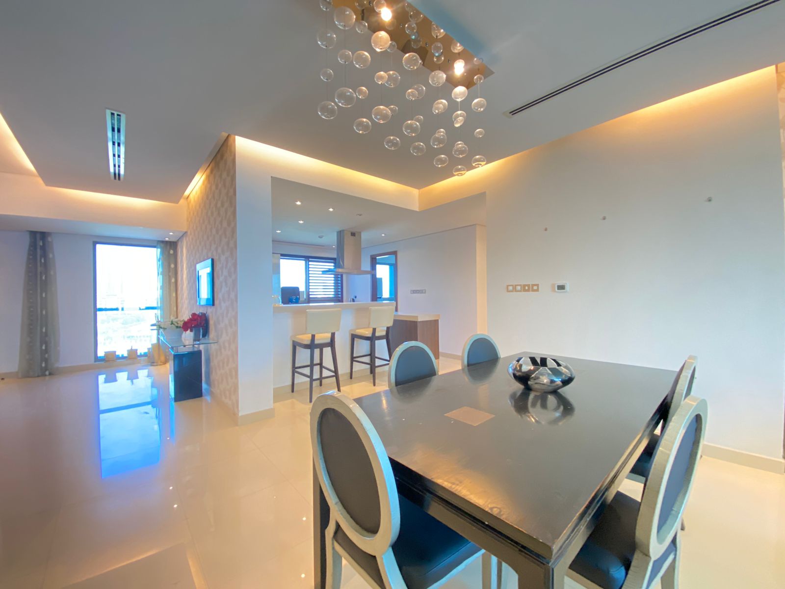 A closer look at Self Sufficient Luxury Condos For Rent